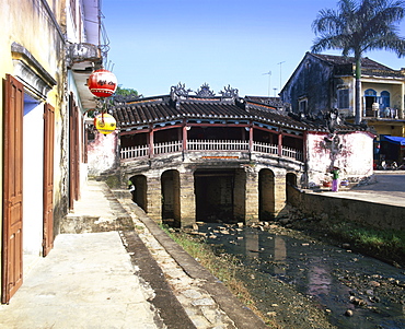 Japanese covered bridge, Hoi An, Central Vietnam, Vietnam, Indochina, Southeast Asia, Asia