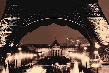 View of the Eiffel Tower from Palais de Chaillot, Paris, France