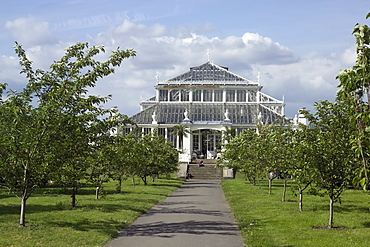 Temperate House conservatory, Kew Gardens, UNESCO World Heritage Site, London, England, United Kingdom, Europe