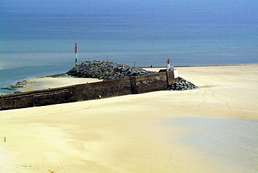 Beach at resort of Barneville Carteret, Cote de Nacre, Cotentin Peninsula, Manche, Normandy, France, Europe