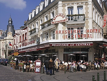 Open air pavement brasserie restaurant, Trouville, Calvados, Normandy, France, Europe