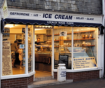 Ice cream shop, Salcombe, South Hams, Devon, England, United Kingdom, Europe