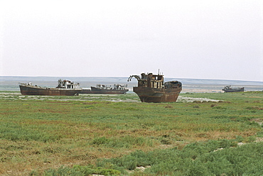 Dry seabed since water losses, ship graveyard near Aralsk, Aral sea, Kazakhstan, Asia