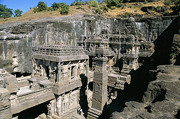 Kailasa Hindu temple, 1200 years old, carved in in-situ basalt bedrock, Ellora, UNESCO World Heritage Site, Maharashtra, India, Asia