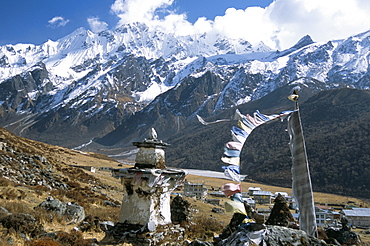 Prayer flags on Kyanjin Gompa, Langtang, Himalayas, Nepal, Asia