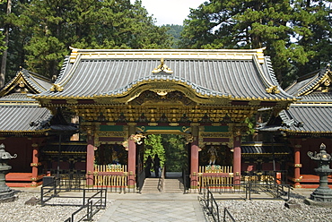 Rinnoji Taiyuin Temple, Nio-mon Gate, Nikko Temples, UNESCO World Heritage Site, central Honshu, Japan