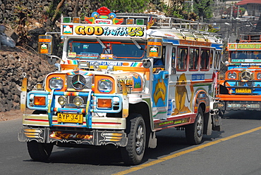 Typical painted jeepney (local bus), Baguio, Cordillera, Luzon, Philippines, Southeast Asia, Asia