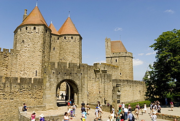 Porte d'Aude through outer wall of old city, Carcassonne, UNESCO World Heritage Site, Languedoc, France, Europe