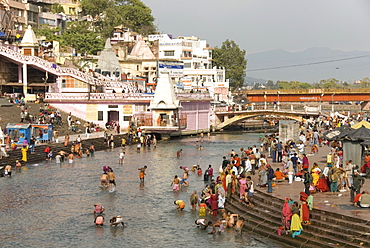 Temple at Har-ki-Pairi, on bank of River Ganges, Haridwar, Uttarakhand, India, Asia