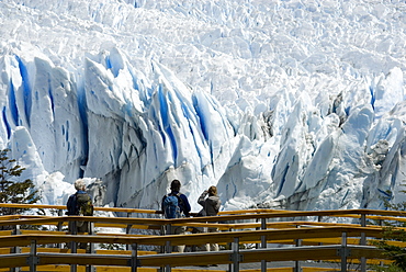 Glaciar Perito Moreno (Perito Moreno Glacier), Lago Argentino, Los Glaciares National Park, UNESCO World Heritage Site, Patagonia, Argentina, South America