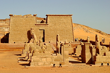 Seboua temple, Lake Nasser, Nubia, Egypt, North Africa, Africa