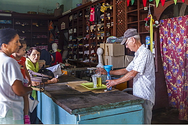 Government ration shop, Sancti Spiritus, Cuba, West Indies, Caribbean, Central America