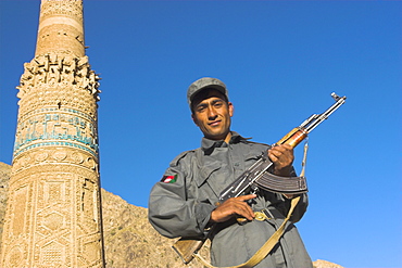 Security guard in front of the 12th century Minaret of Jam, UNESCO World Heritage Site, Ghor (Ghur, Ghowr) Province, Afghanistan, Asia