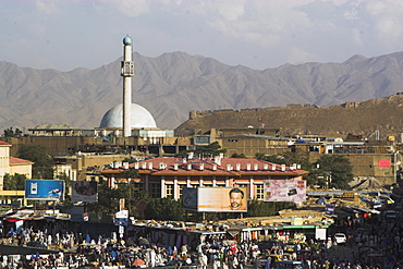 City centre and walls of Bala Hissar, citadel or fortress dating back to the 5th century AD, Kabul, Afghanistan, Asia