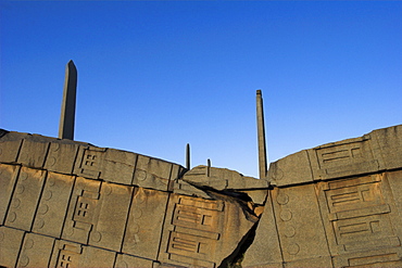 The Great Stelae, 22m, believed to be the largest single stone block humans have tried to erect, Northern Stelae Park, Aksum, UNESCO World Heritage Site, Ethiopia, Africa