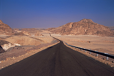 Valley of the Gazelles on the road to St. Catherine's monastery, Sinai desert, Egypt, North Africa, Africa