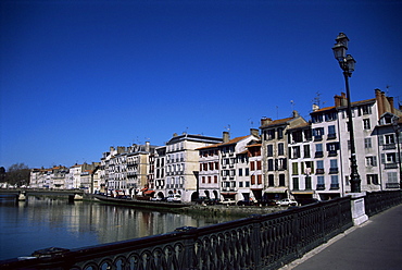 Bayonne on the River Adour, Pays Basque, Aquitaine, France, Europe