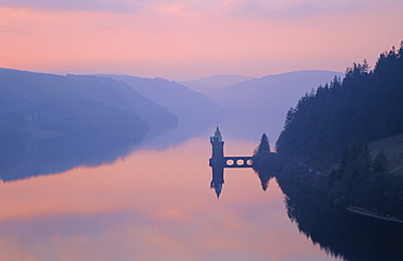 Lake Vernwy, Wales, UK, Europe