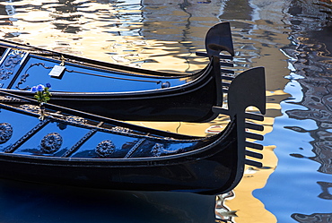 Gondolas and reflections, Gondole Bacino Orseole, near St. Mark's Square, Venice, UNESCO World Heritage Site, Veneto, Italy, Europe