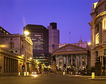 The Bank of England, Natwest Tower behind, City of London, London, England, United Kingdom, Europe