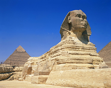 The Great Sphinx and one of the pyramids at Giza, UNESCO World Heritage Site, Cairo, Egypt, North Africa, Africa