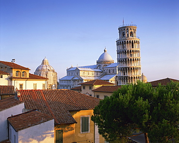 Skyline with the Leaning Tower, Duomo and Baptistery in the city of Pisa, UNESCO World Heritage Site, Tuscany, Italy, Europe