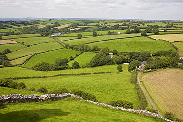 Farm beside Carreg Cennon castle, Brecon Beacons National Park, Wales, United Kingdom, Europe