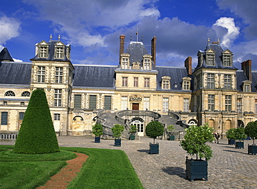 The Chateau at Fontainebleau, UNESCO World Heritage Site, Seine-et-Marne in France, Europe