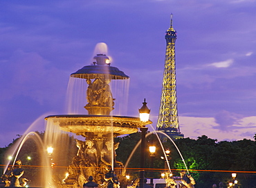 Place de la Concorde and the Eiffel Tower in the evening, Paris, France, Europe