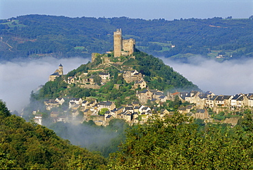 Castle, Najac, Aveyron, Midi Pyrenees, France, Europe