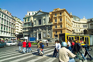 Italy, campania, Naples, Quartiere Spagnoli, Piazza Trieste e Trento