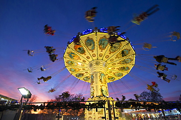 Wave Swinger, Winter Wonderland, Hyde Park, London, England, United Kingdom, Europe