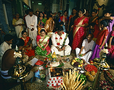 Traditional Hindu wedding, Little India, Singapore, Southeast Asia, Asia