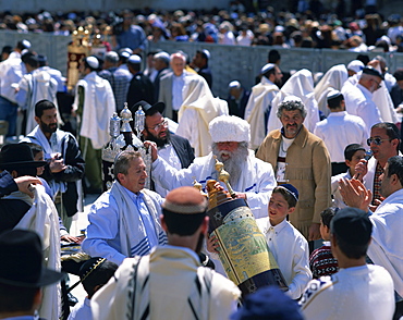 A Bar Mitzvah celebration near the Wailing Wall, Jerusalem, Israel, Middle East