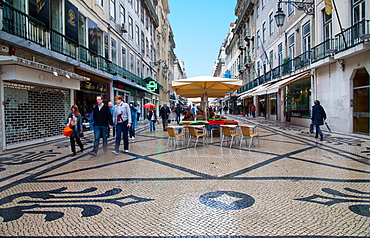 Shops and restaurants on Augusta Street, the main shopping street, Lisbon, Portugal, Europe