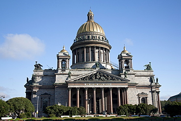 St. Isaacs Cathedral, St. Isaacs Square, St. Petersburg, Russia, Europe