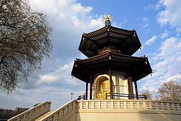 Buddha in the Peace Pagoda, Battersea Park, London, England, United Kingdom, Europe