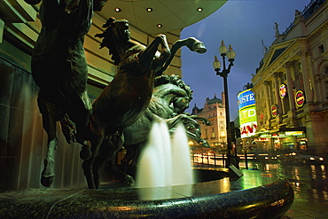 Water fountain with horse statues, Piccadilly Circus, London, England, United Kingdom, Europe