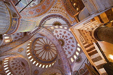 Interior of the Blue Mosque built by Sultan Ahmet I in 1609, designed by architect Mehmet Aga, Istanbul, Turkey, Europe