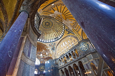 Byzantine architecture of Aya Sofya (Hagia Sophia), constructed as a church in the 6th century by Emperor Justinian, a mosque for years, now a museum, UNESCO World Heritage Site, Istanbul, Turkey, Europe