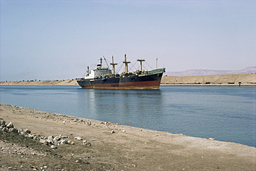 Northbound ship, Suez Canal, Egypt, North Africa, Africa