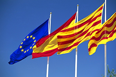 Flags of Europe, Spain and Catalonia, Tarragona, Catalonia, Spain, Europe