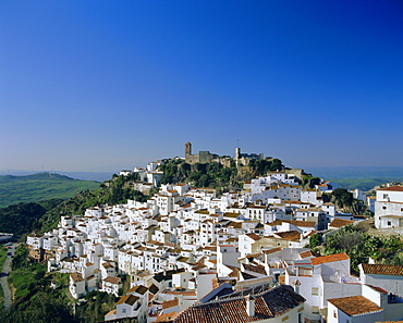 View of village from hillside, Casares, Malaga, Andalucia (Andalusia), Spain, Europe