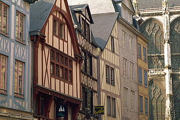 Timbered facades in Rue des Boucheries St. Ouen, Rouen, Seine-Maritime, Haute Normandie (Normandy), France, Europe