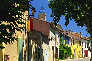 Colourful houses and church, Puyloubier, near Aix-en-Provence, Bouches-du-Rhone, Provence, France, Europe