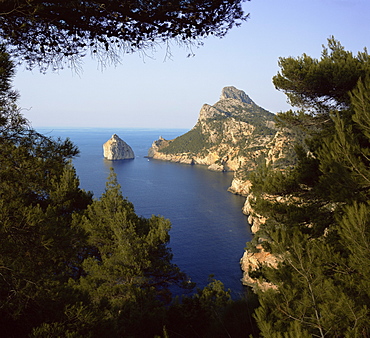 View to Isla Colomer from Formentor Peninsula, Majorca, Balearic Islands, Spain, Mediterranean, Europe