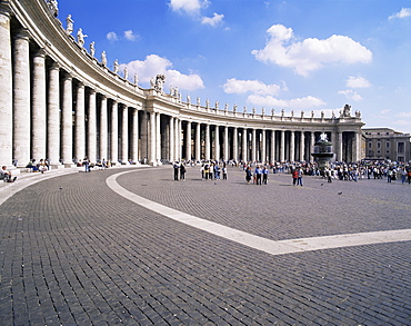 St. Peter's Square, Vatican, Rome, Lazio, Italy, Europe