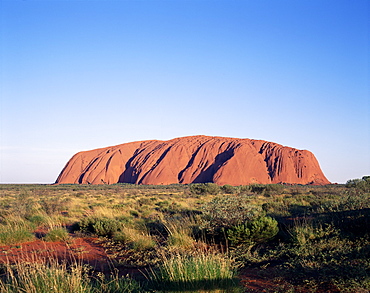 Uluru (Ayers Rock), Uluru-Kata Tjuta National Park, UNESCO World Heritage Site, Northern Territory, Australia, Pacific