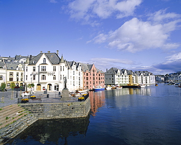 Alesund, More og Romsdal, Norway, Scandinavia, Europe