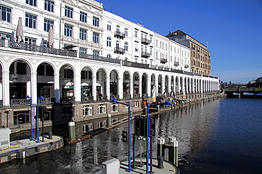 Alsterfleet and Alsterarkaden, Hamburg, Germany, Europe